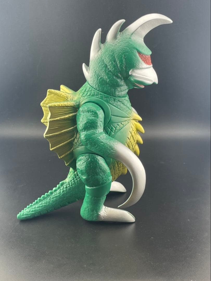 【中古品】 ガイガン 東宝怪獣シリーズ　ブルマァク　ソフビ　タグ付き