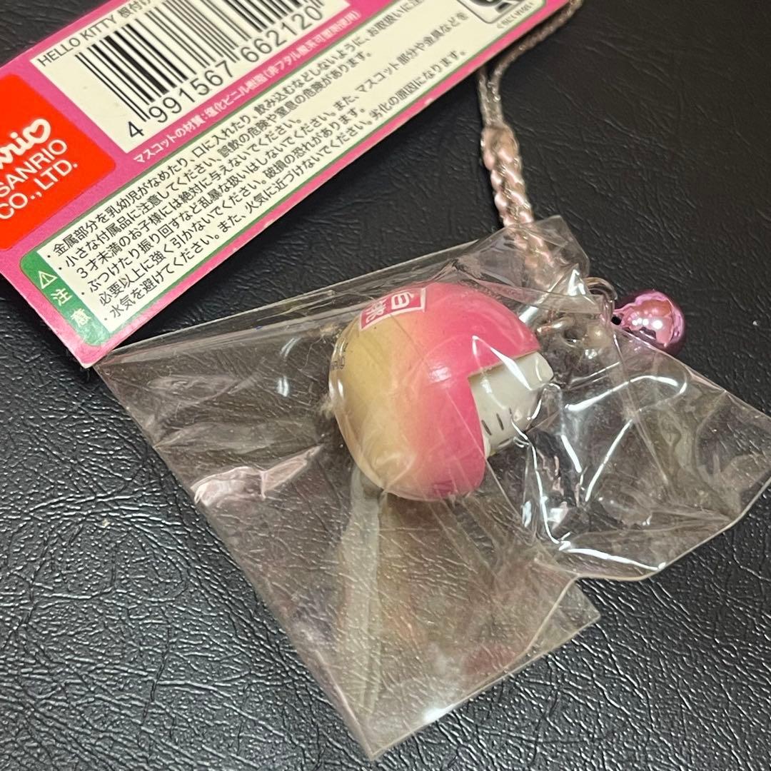 ご当地キティ　山梨限定　白桃カットバージョン　ハローキティ　根付け　ストラップ