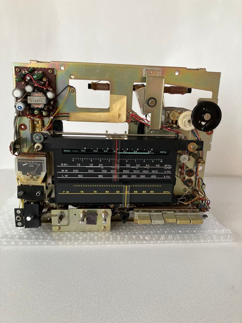 ソニーＢＣＬラジオ　ワールドゾーン　　　　　ＣＲＦー２００　動作品