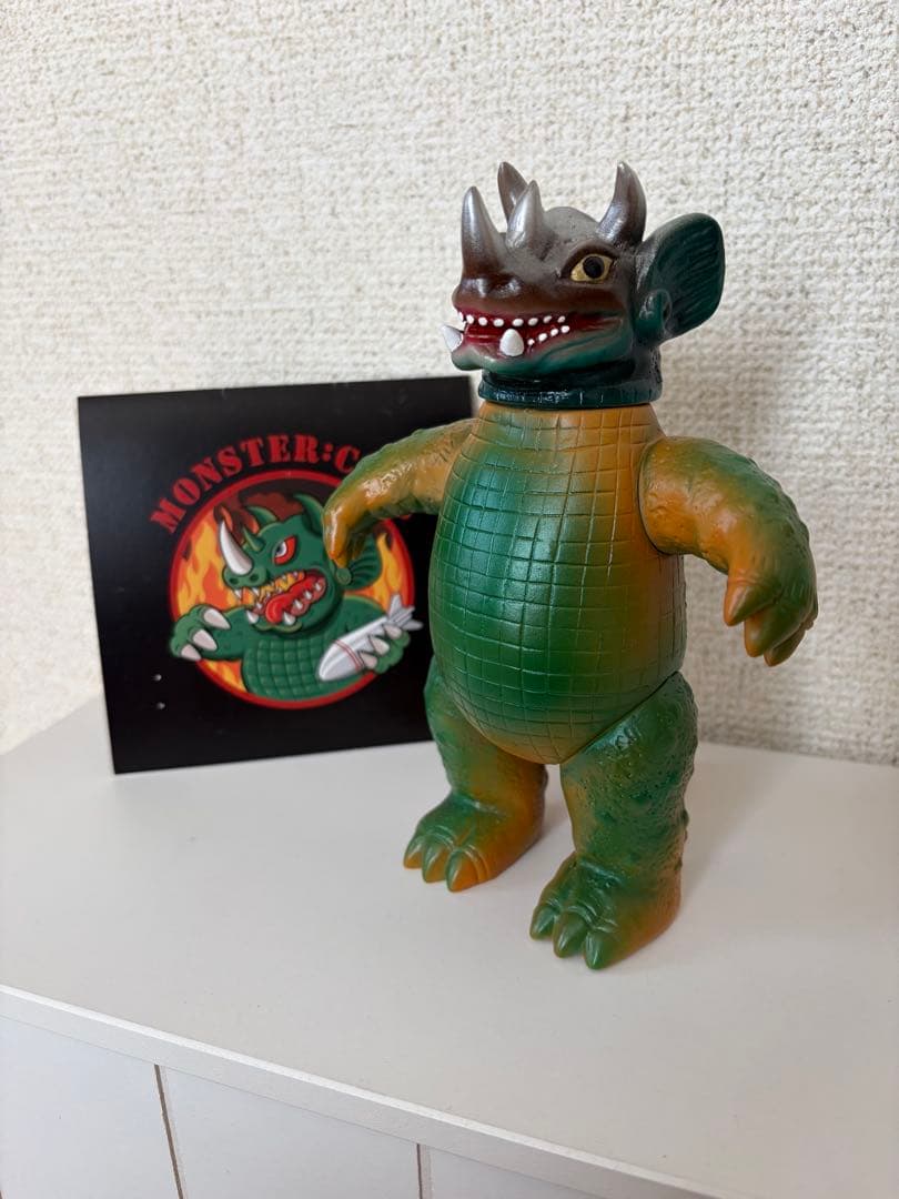 Charactics 怪獣同盟 バランゴン　ミドルサイズ ソフビ