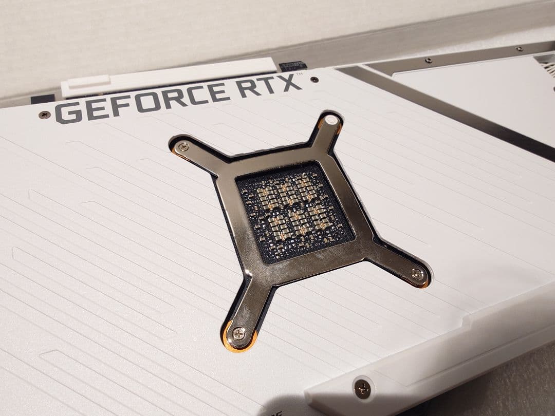 グラフィックボード・グラボ・ビデオカード ASUS ROG STRIX GeForce RTX 3080