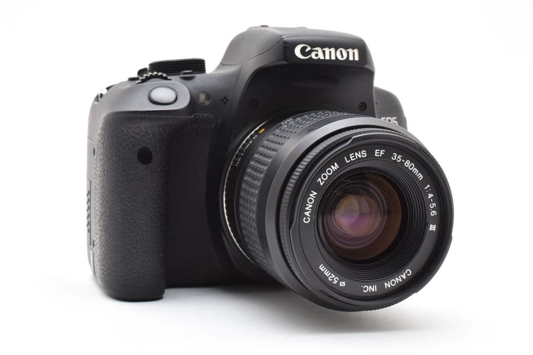 デジタル一眼レフカメラCANON EOS Kiss X8i標準レンズセット