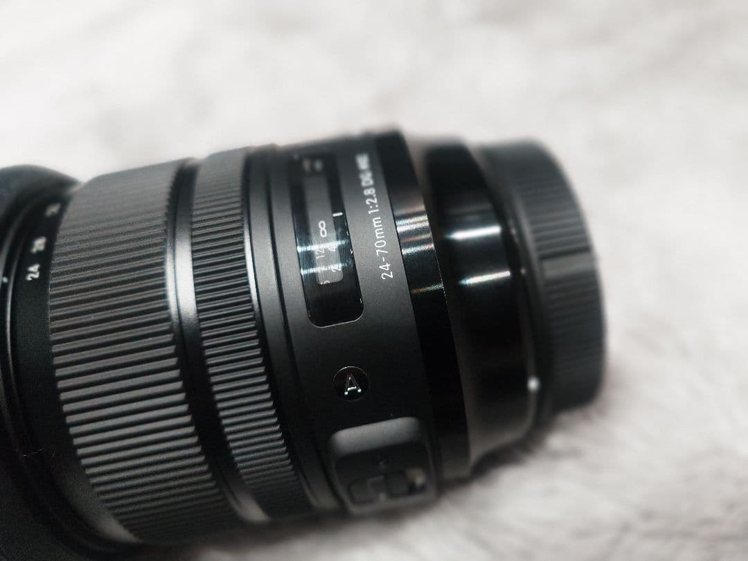 SIGMA 24-70mm F2.8 DG OS HSM art EFマウント