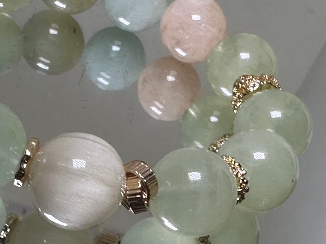 キャッツアイ リビアングラスがトップのグリーンベリル デザインブレスレット