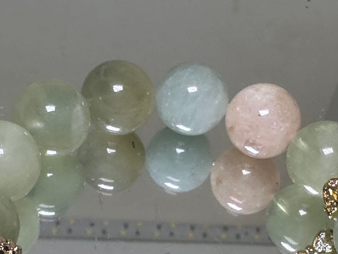 キャッツアイ リビアングラスがトップのグリーンベリル デザインブレスレット