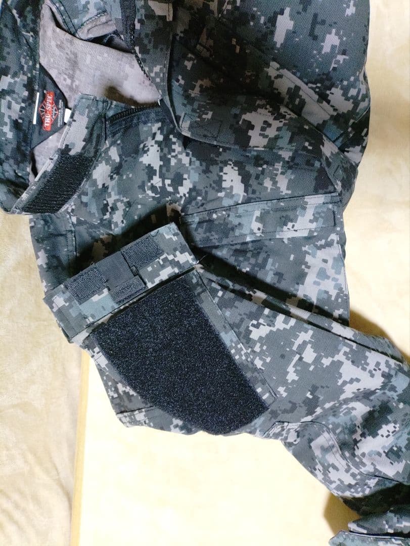 TRU-SPEC デジタル迷彩服上下セットミリタリー用品