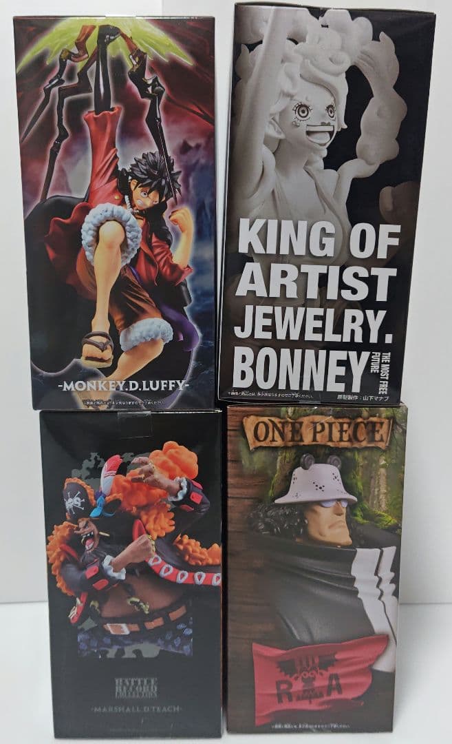 ワンピース フィギュア 4種 ルフィ ボニー くま 黒ひげ ONEPIECE