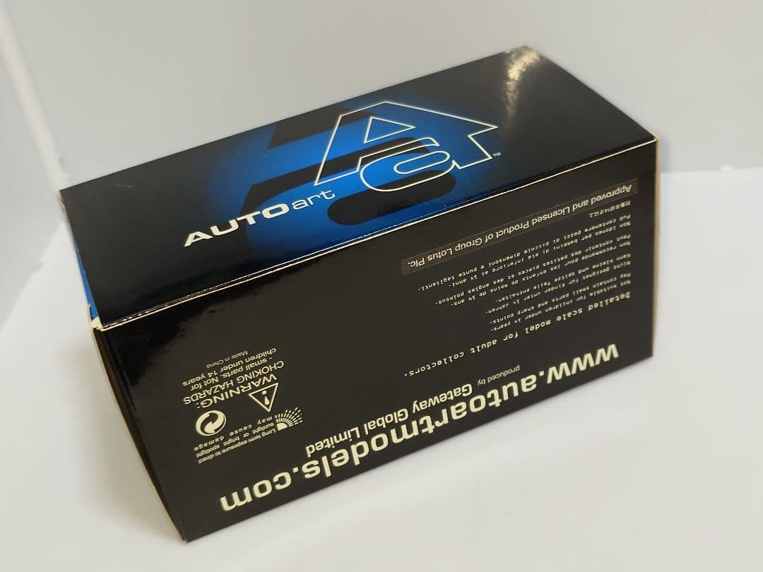 オートアート 1/43 ロータス エキシージ レッド ミニカー