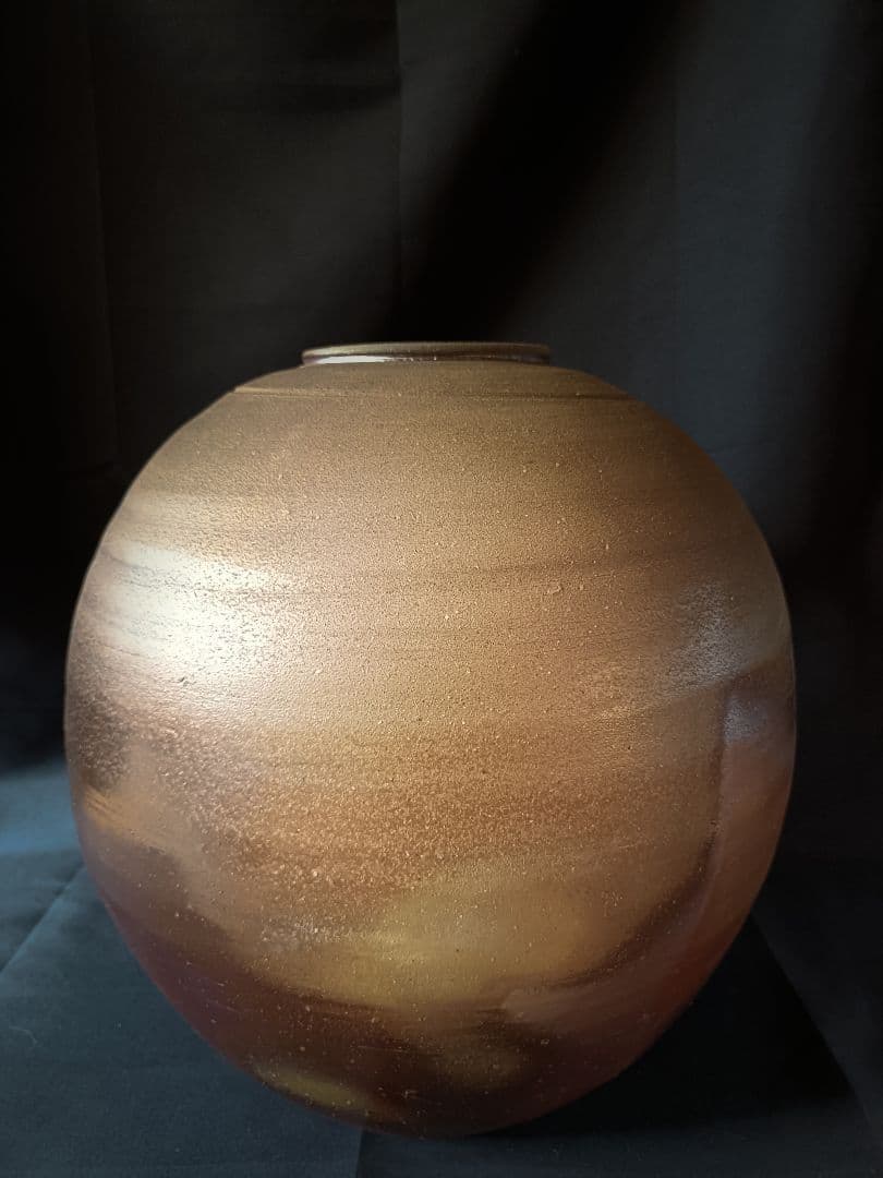 作家 岡田輝 備前焼 大壺 花瓶 花器 花入 古美術 骨董品 陶印有