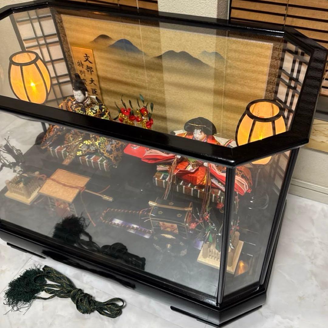 三五極上親王飾ケース　御所駕籠付　伝統的 雛人形 大きめ 文部大臣特別賞受賞