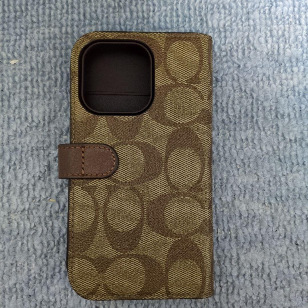 iPhone15プロ用手帳型ケース ブラウン