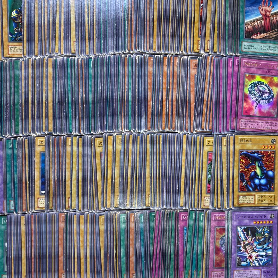 遊戯王 初期・2期のみ 大量まとめ売り 1箱 約4,200枚
