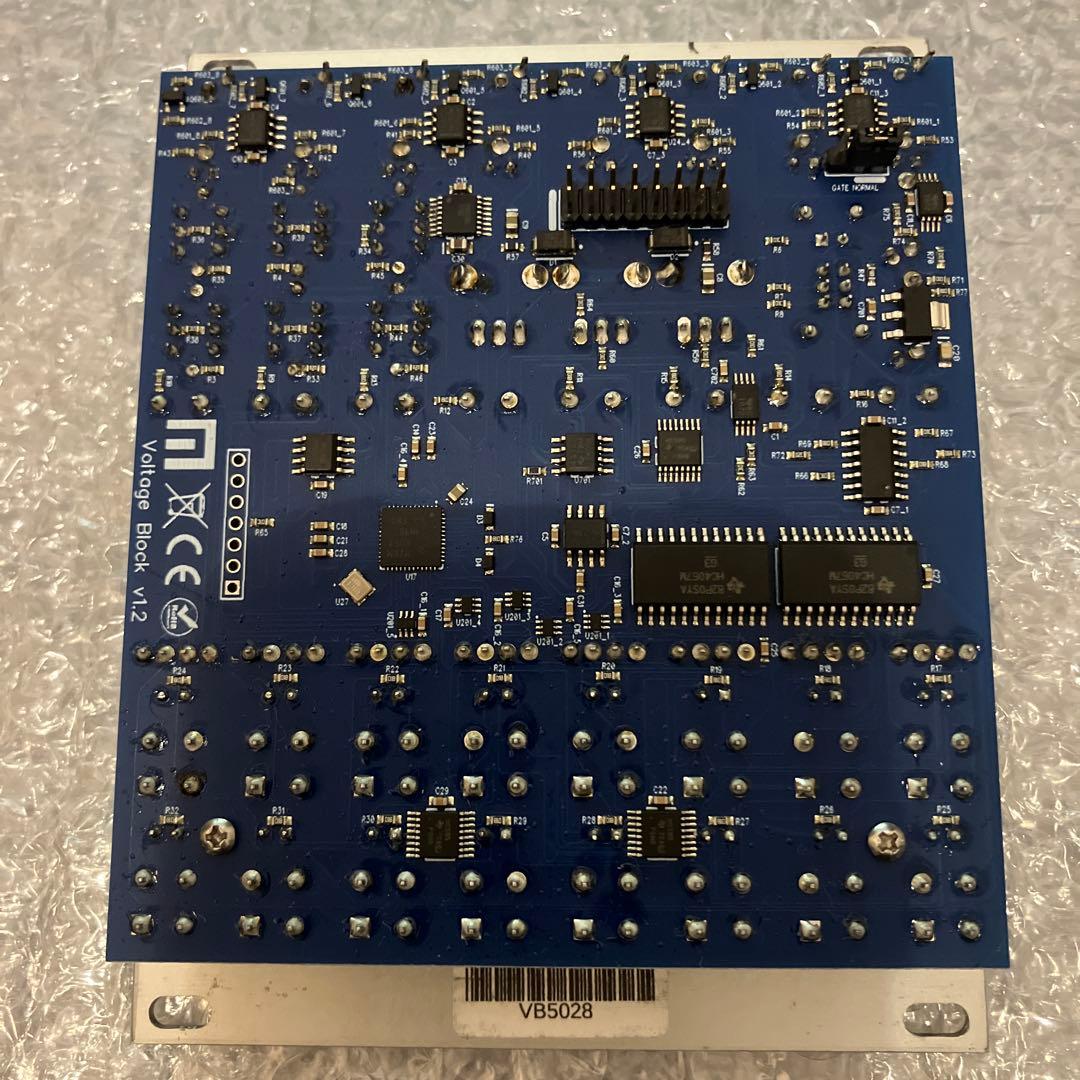 鍵盤楽器 Malekko Heavy Industry Voltage Block