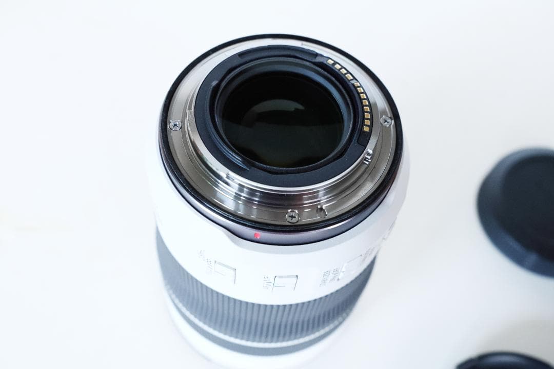CANON RF70-200mm F4 L　ほぼ新品