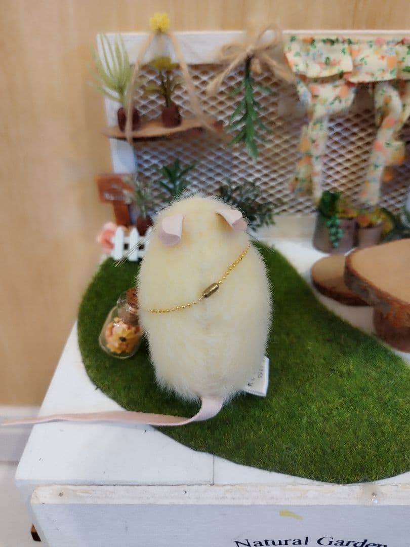 く*さ様 かわいいカステラネズミ