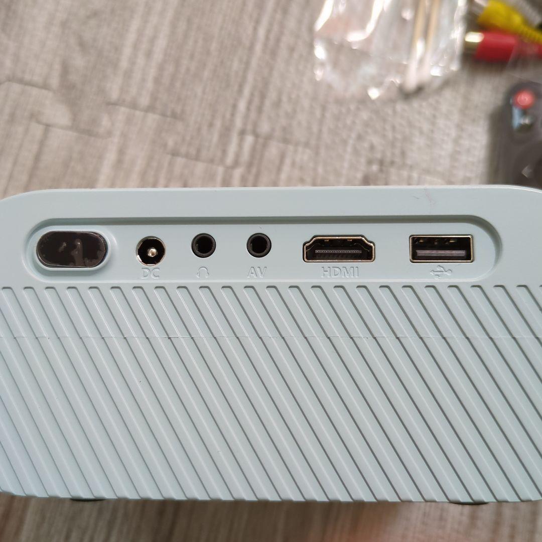 ☀️ホームシアター☀️プロジェクター 超小型18000LM 高画質 4k対応