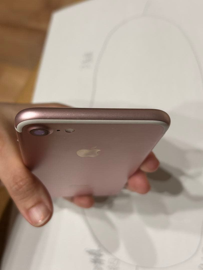 iPhone7 本体128GB ローズゴールド SIMフリー即購入可 Apple