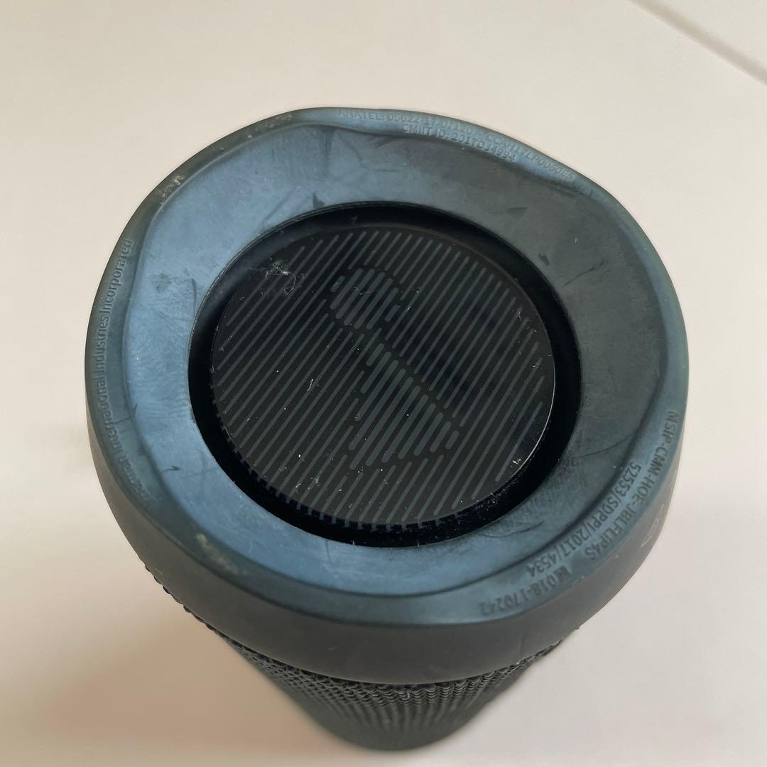 JBL FLIP 4 ワイヤレススピーカー