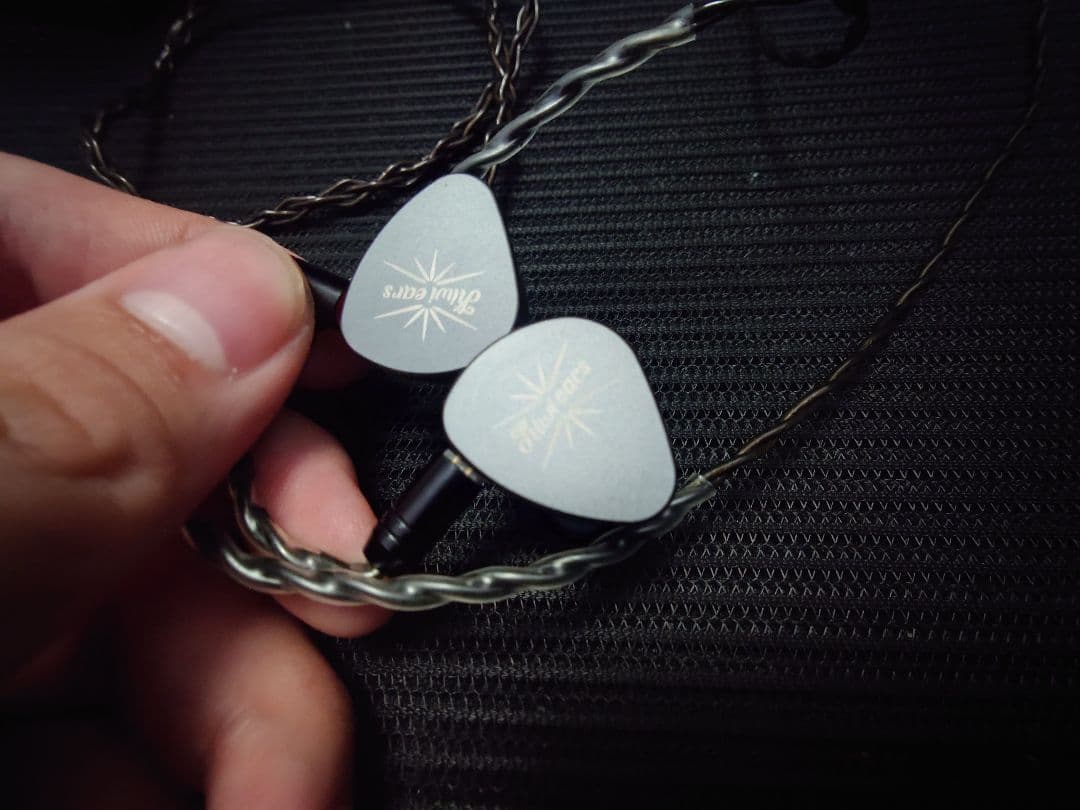 Kiwi ears　Melody　箱付き