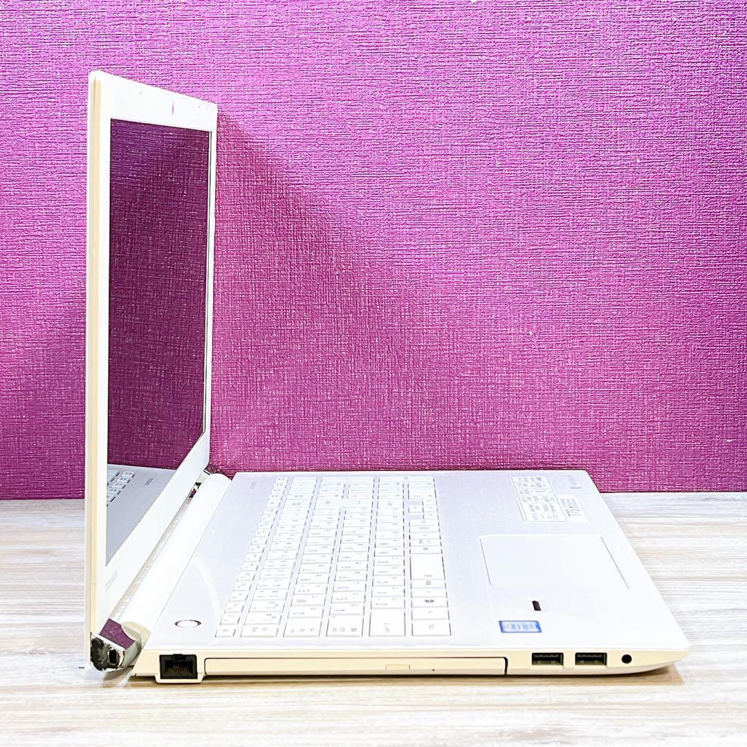 Core i7✨メモリ8GB✨Win11✨カメラ付き【訳ありのためお買い得】