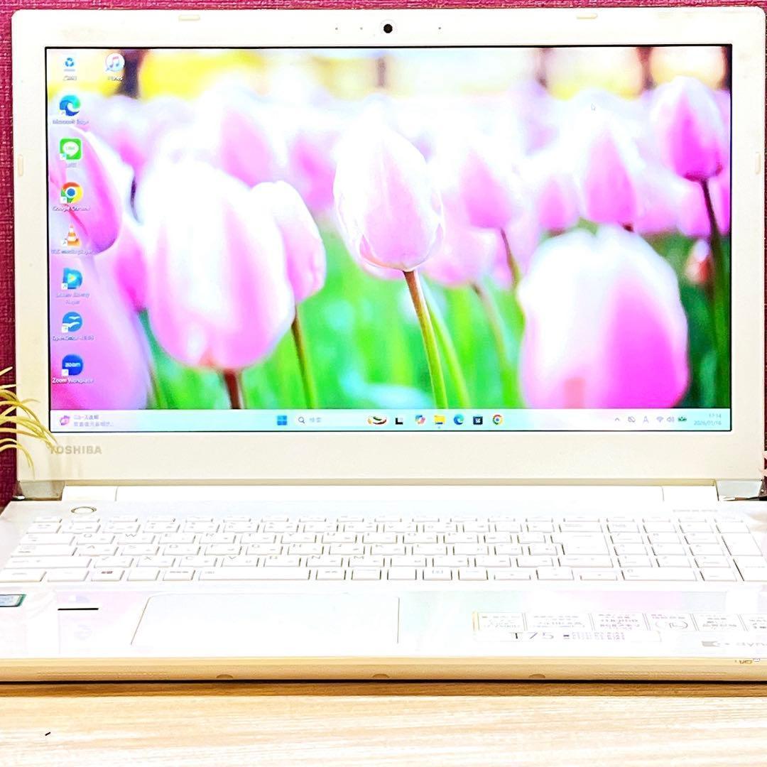 Core i7✨メモリ8GB✨Win11✨カメラ付き【訳ありのためお買い得】