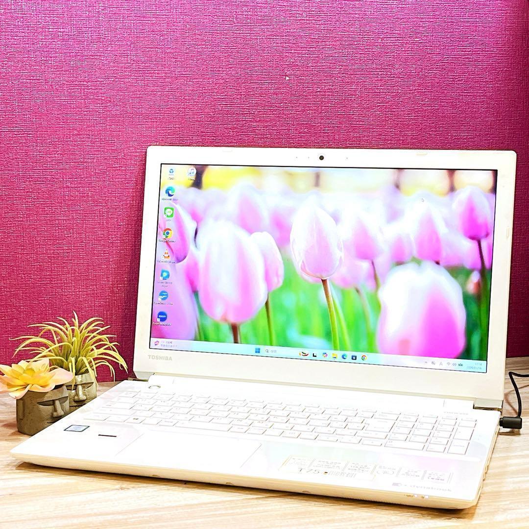 Core i7✨メモリ8GB✨Win11✨カメラ付き【訳ありのためお買い得】