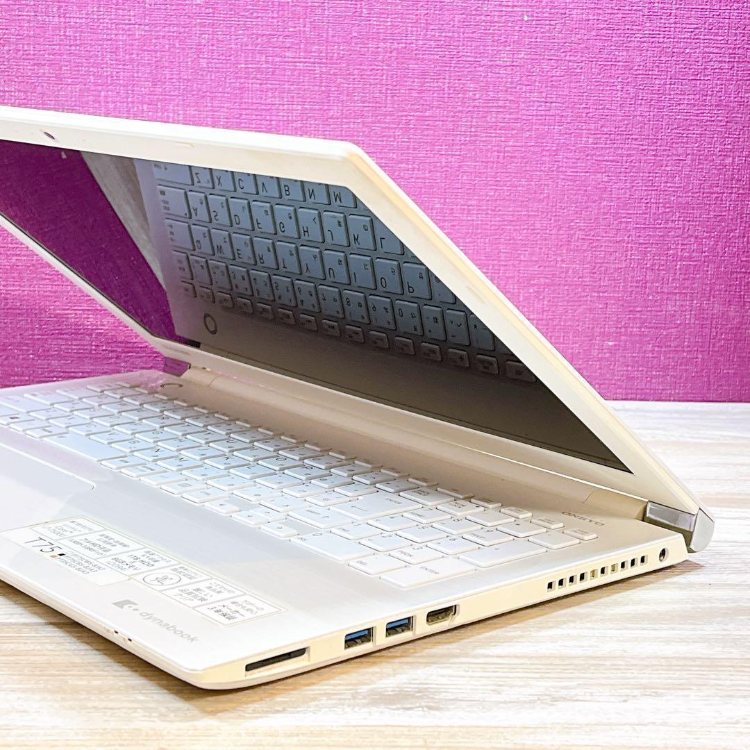 Core i7✨メモリ8GB✨Win11✨カメラ付き【訳ありのためお買い得】
