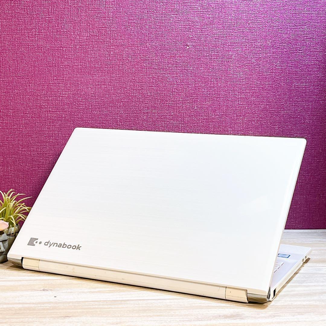 Core i7✨メモリ8GB✨Win11✨カメラ付き【訳ありのためお買い得】