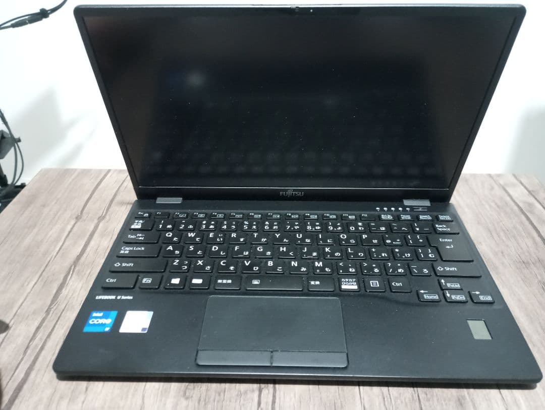 富士通LIFEBOOK（U9311F、i7第11世代16GB、1TB）