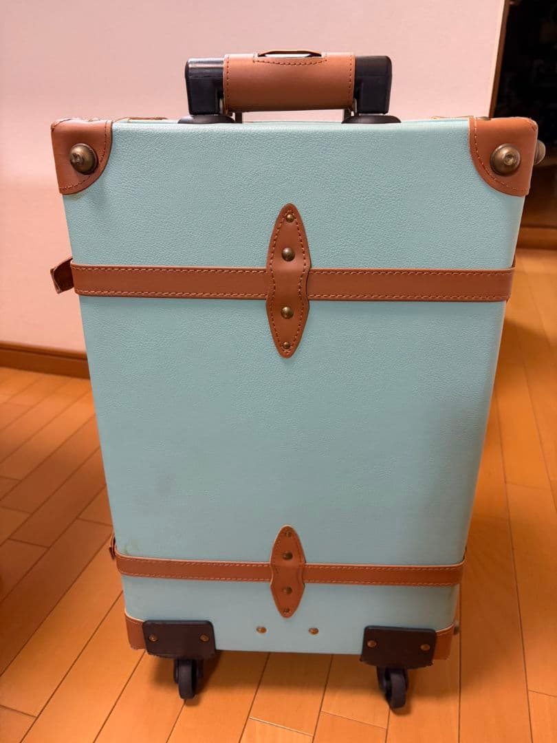 セカオワ　キャリーバッグ