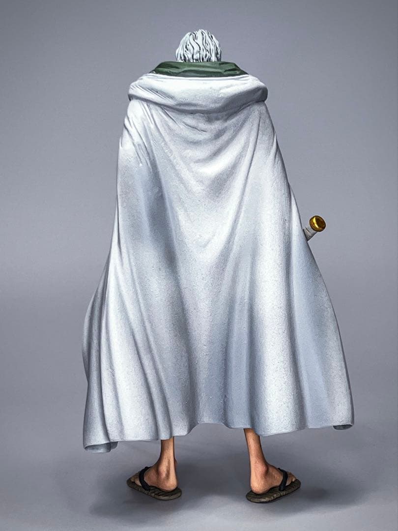 ち*ち様 リペイント ワンピース 冥王 レイリー フィギュア king of a