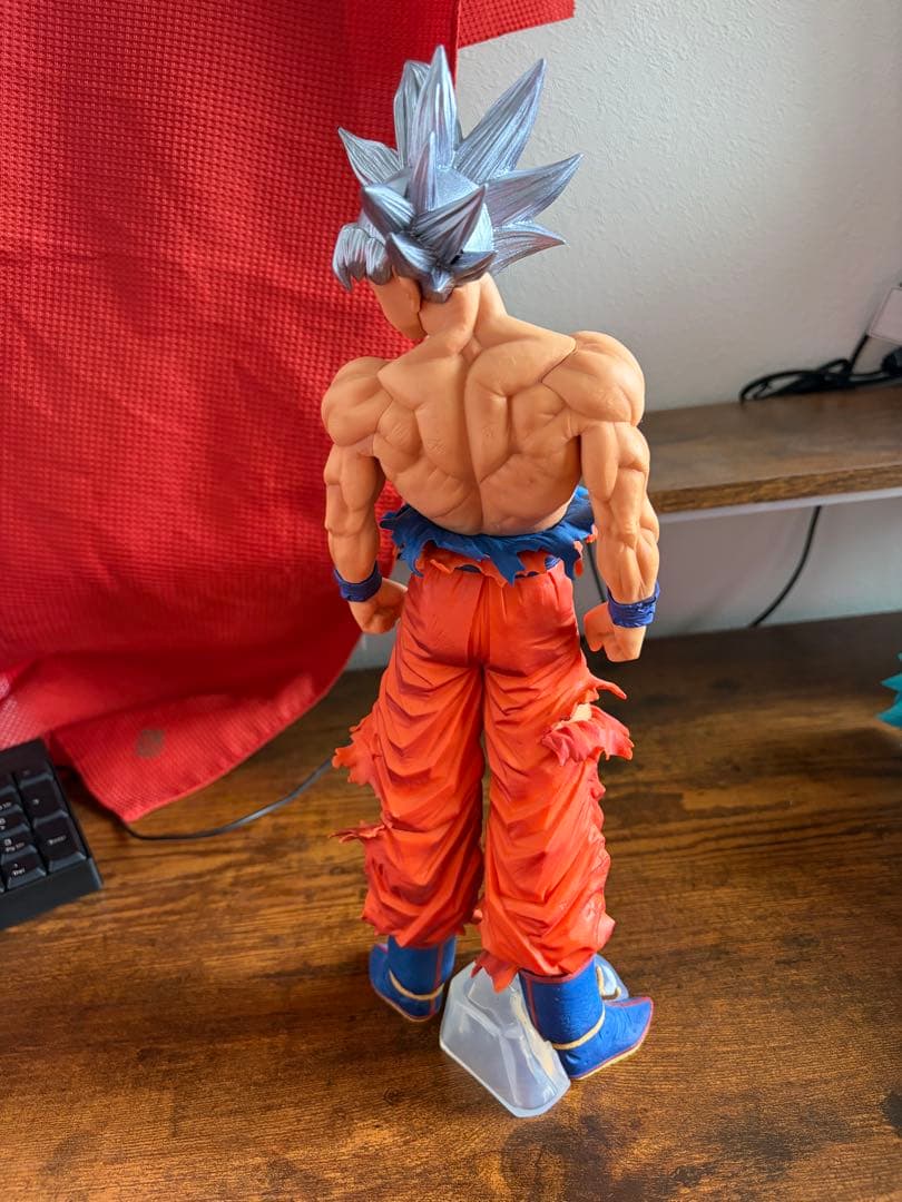 一番くじドラゴンボールフィギュア エクストリームサイヤン身勝手の極意 孫悟空A賞