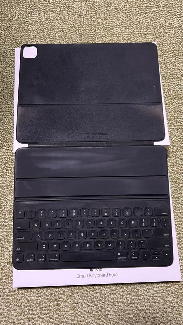 iPad Pro 12.9 第3世代 256GB セルラー（キーボードおまけ付）