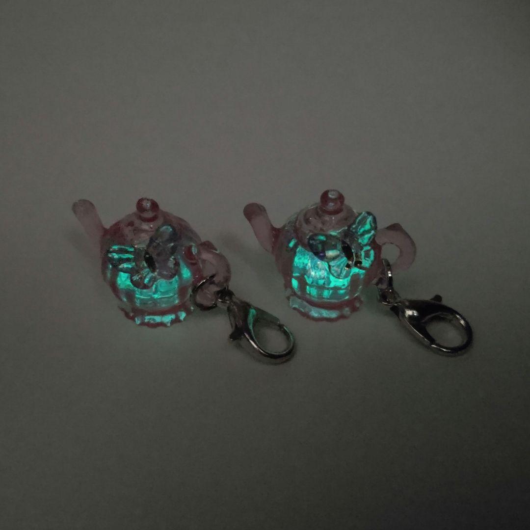 専用商品K-10220 ティーポットチャーム(ウォータードーム 蛍シリーズ)