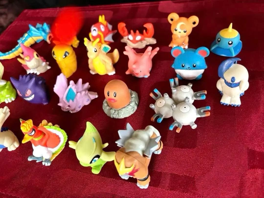 ポケモンキッズ　指人形　フィギュア　20体まとめ売り　ルギア　ホウオウ　伝説