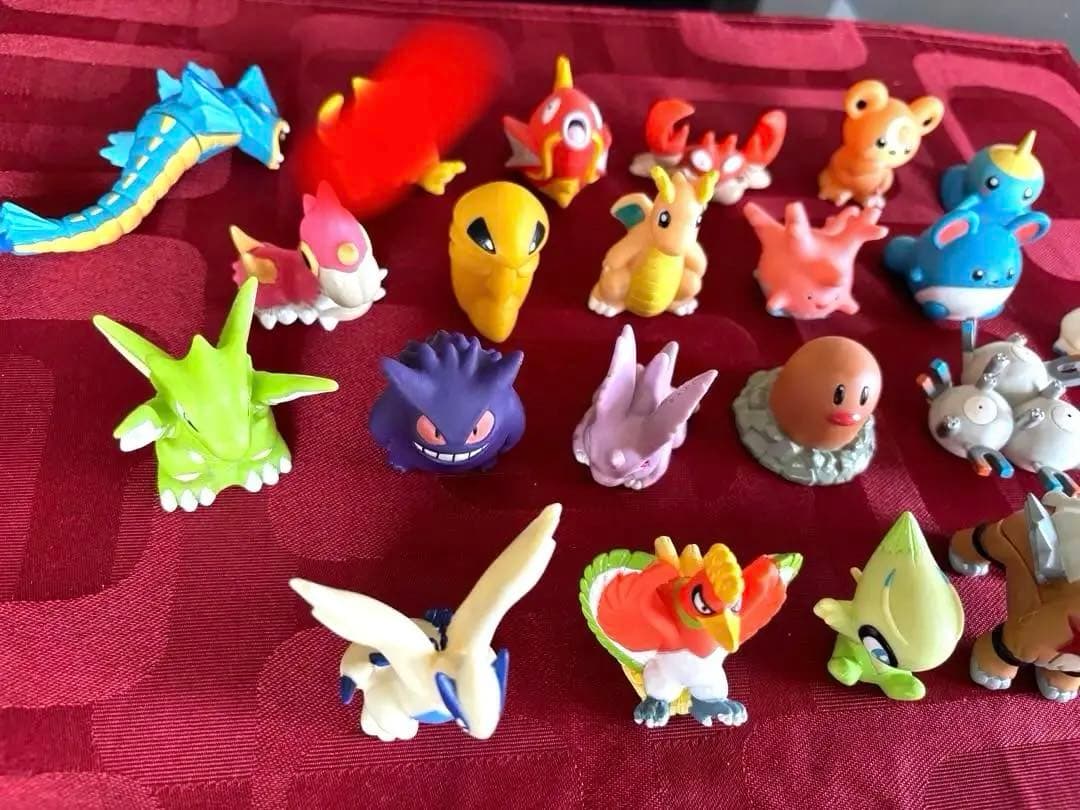 ポケモンキッズ　指人形　フィギュア　20体まとめ売り　ルギア　ホウオウ　伝説