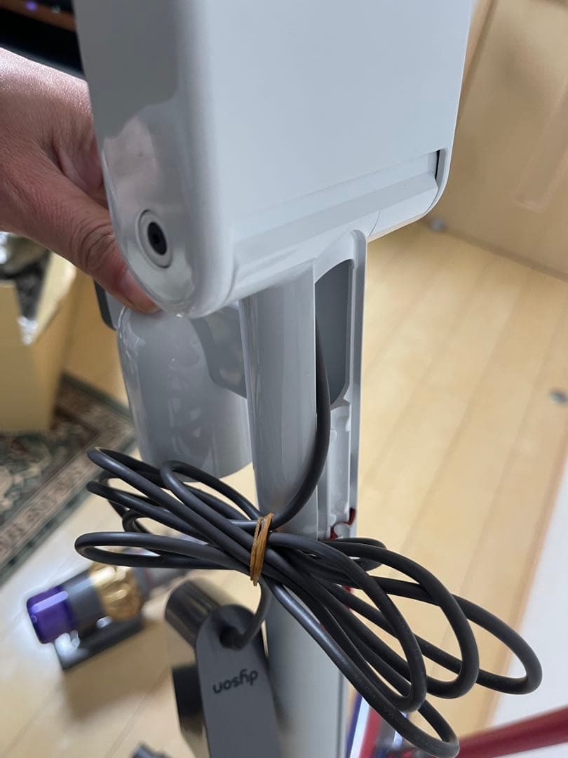 【美品】Dyson コードレスクリーナー V11 sv14 スタンド付け
