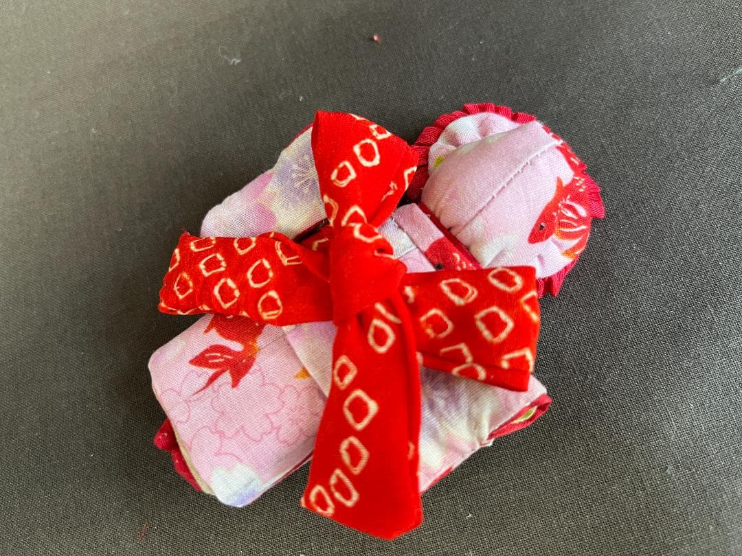 くろこ「一年さくら組」着物文化人形・ヘロヘロ人形・昭和レトロ・金魚柄