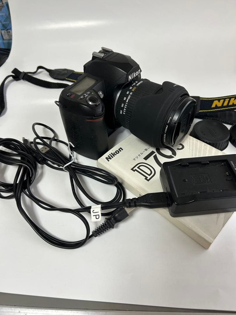 Nikon D70s デジタル一眼レフカメラ