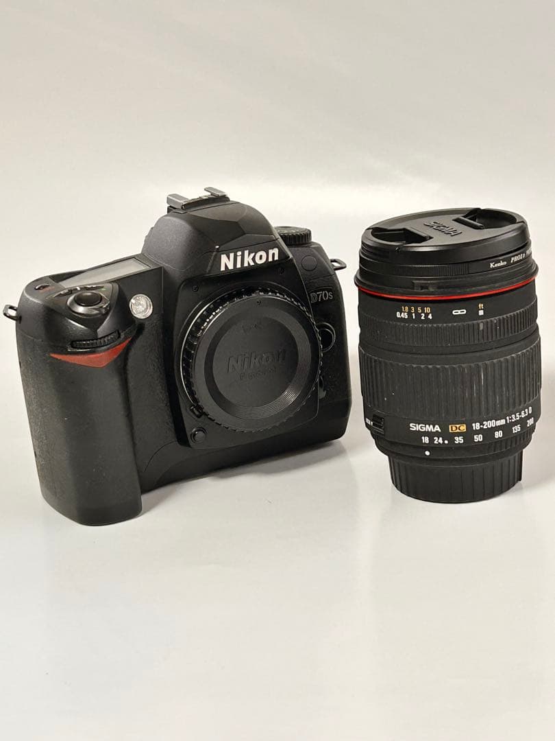 Nikon D70s デジタル一眼レフカメラ