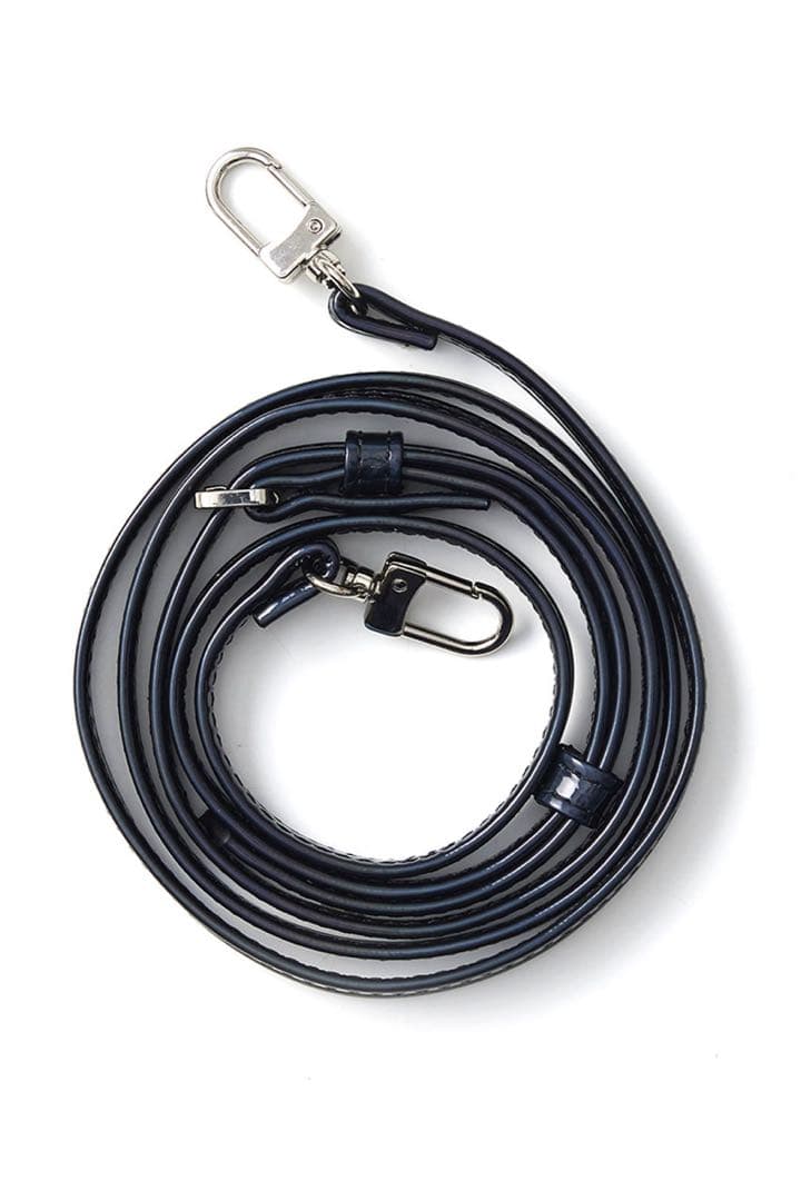 新品未使用/ajewハート型ポーチ付きスマホケース　iPhone15pro