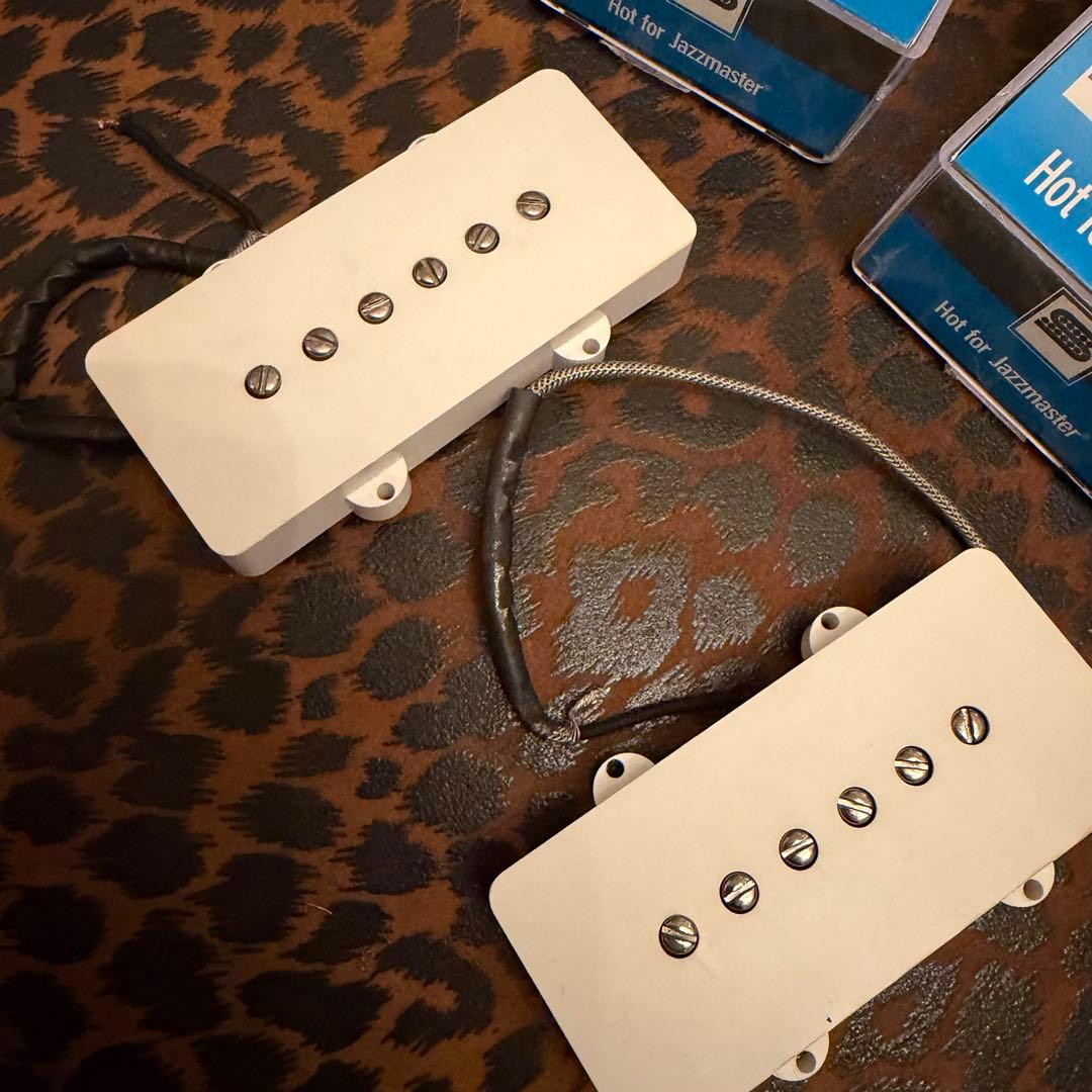 ギター fender Squier Deluxe Jazzmaster ST