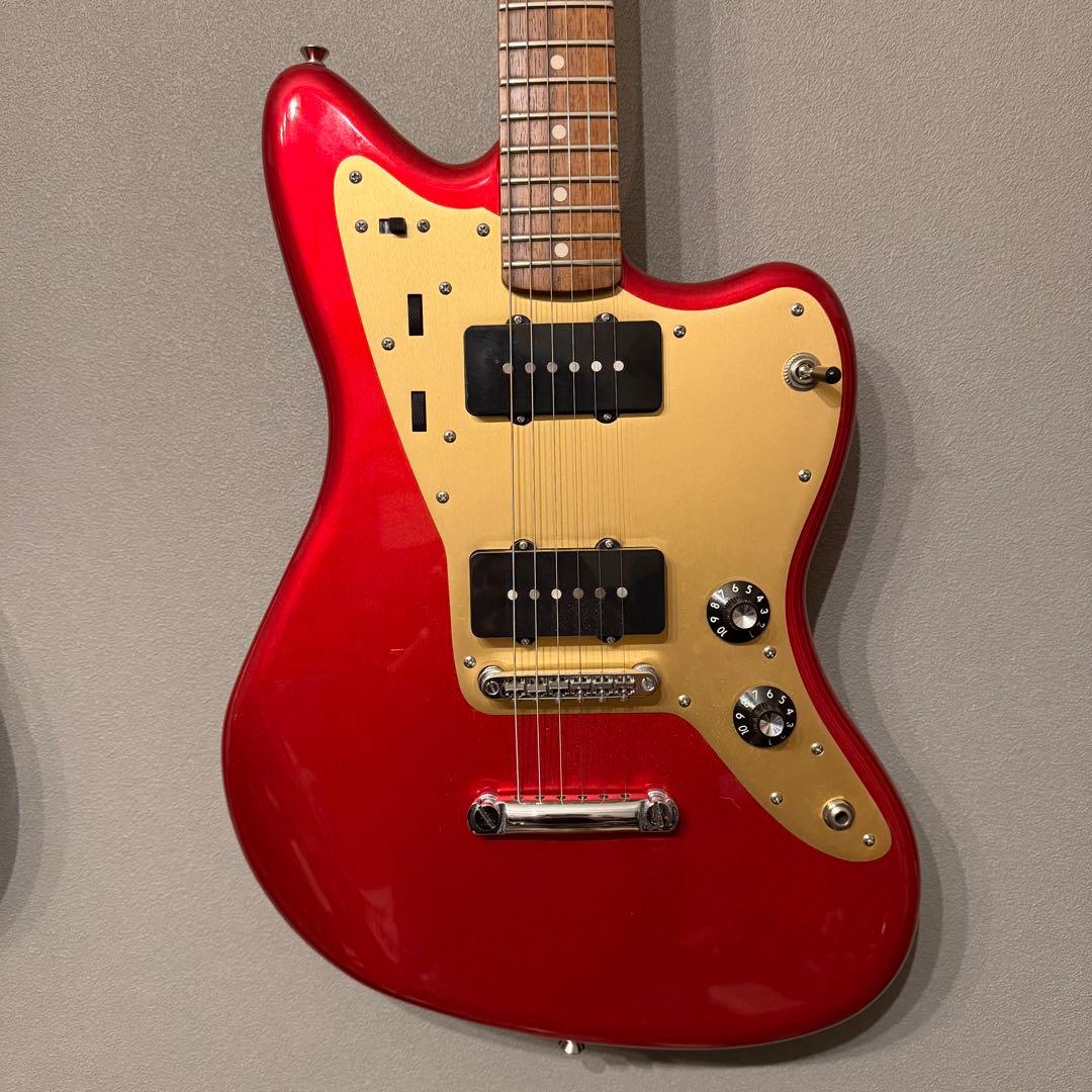 ギター fender Squier Deluxe Jazzmaster ST