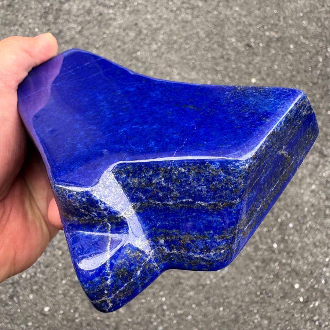 ☆ラピスラズリ☆宝石級☆引寄せ☆約700g☆アフガニスタン産☆天然無着色☆磨き石