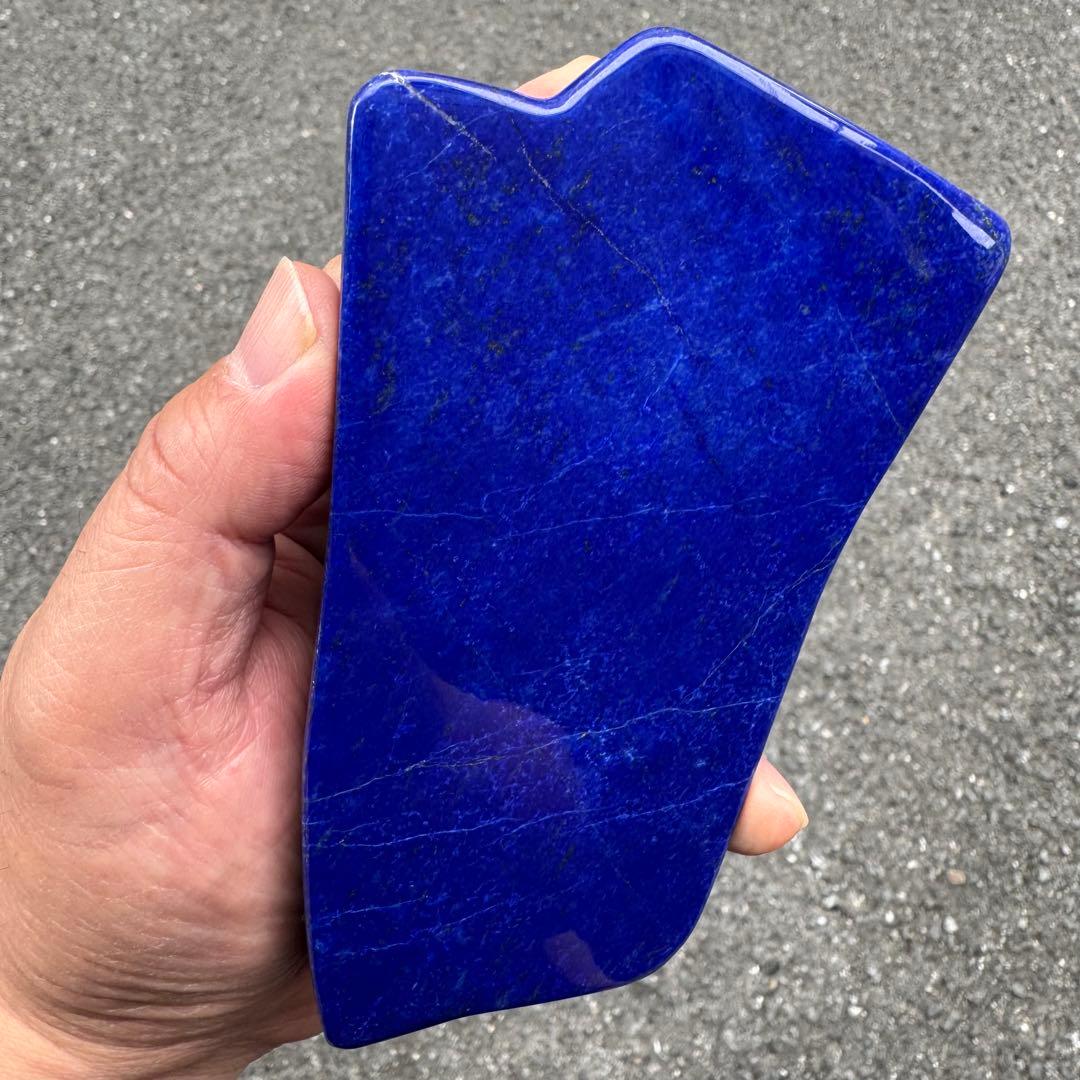 ☆ラピスラズリ☆宝石級☆引寄せ☆約700g☆アフガニスタン産☆天然無着色☆磨き石