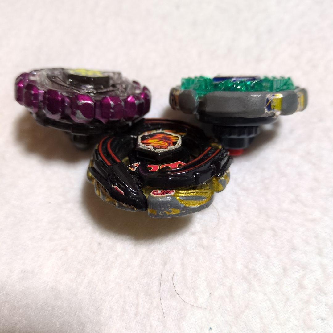 ベイブレード 40個セット(スタジアム ランチャー メタルフェイス付き)