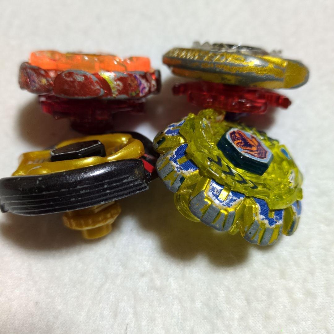 ベイブレード 40個セット(スタジアム ランチャー メタルフェイス付き)