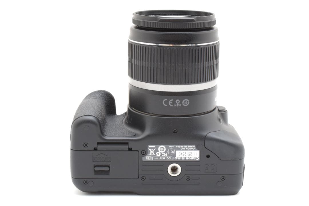 新品級 Canon Kiss X4 標準レンズ付 初心者 カメラ転送OK 旅行