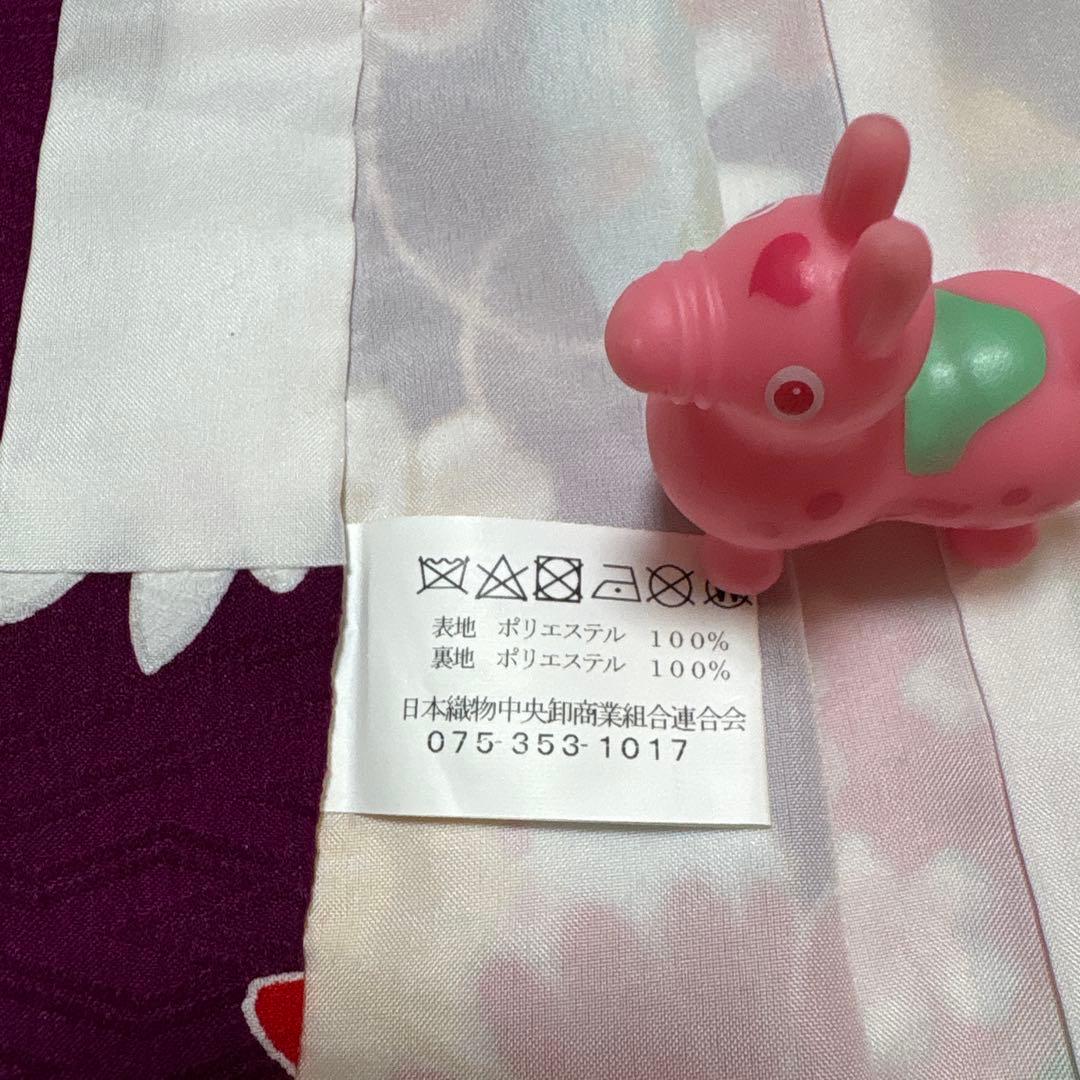 98 式部浪漫　着物単品　紫×鞠×菊　7歳　七五三着物　四つ身　美品　日本製