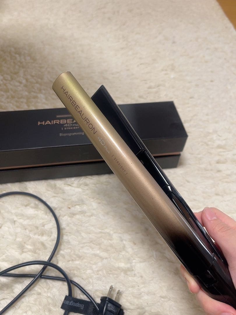 早い者勝ち　ヘアビューロン　4d ストレートアイロン　ジャンク